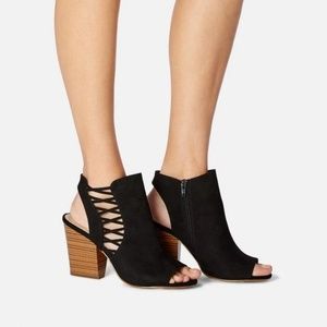 Black Heeled Sandals Size 12